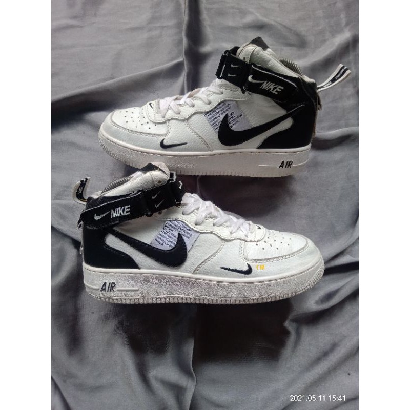 Nike af 1 mid white