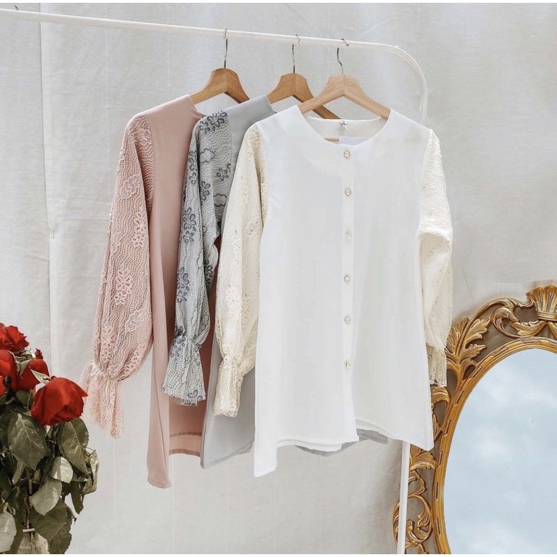 Diane Blouse Vanilla hijab broken white size S