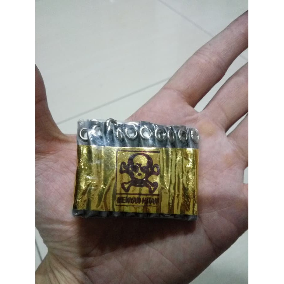 

KEMENYAN HITAM utk Cas Hodam Pusaka / Aura / Ritual Anda