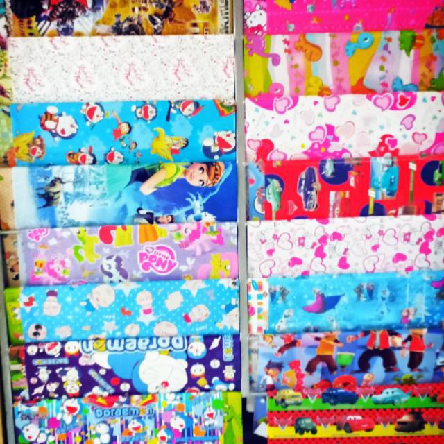 

Jasa bungkus kado / Kertas kado/packing kado