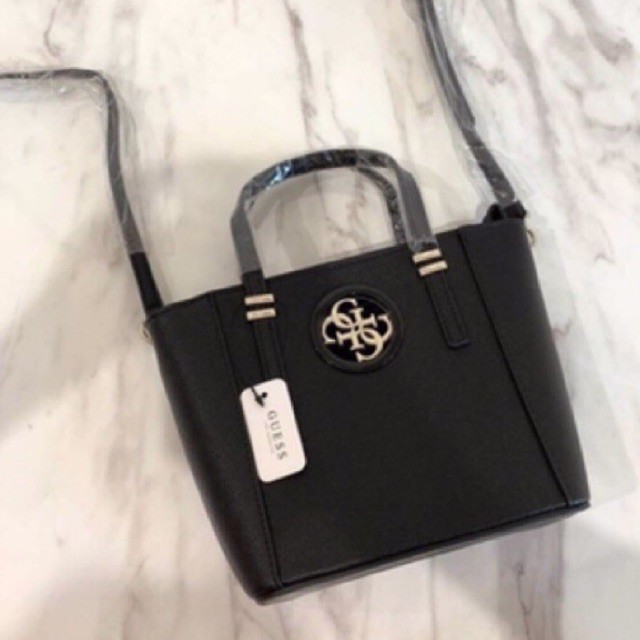 GUESS CONVERTIBLE BAG SLING BAG