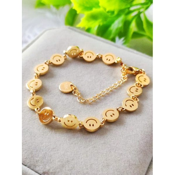 Gelang Tangan Titanium 18k Motif Smile Emas Dan Silver