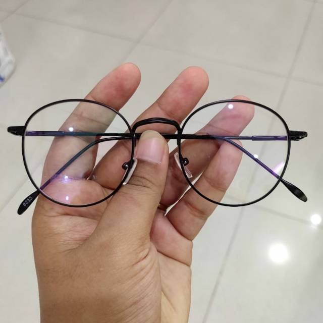 Kaca mata bulat hitam minus