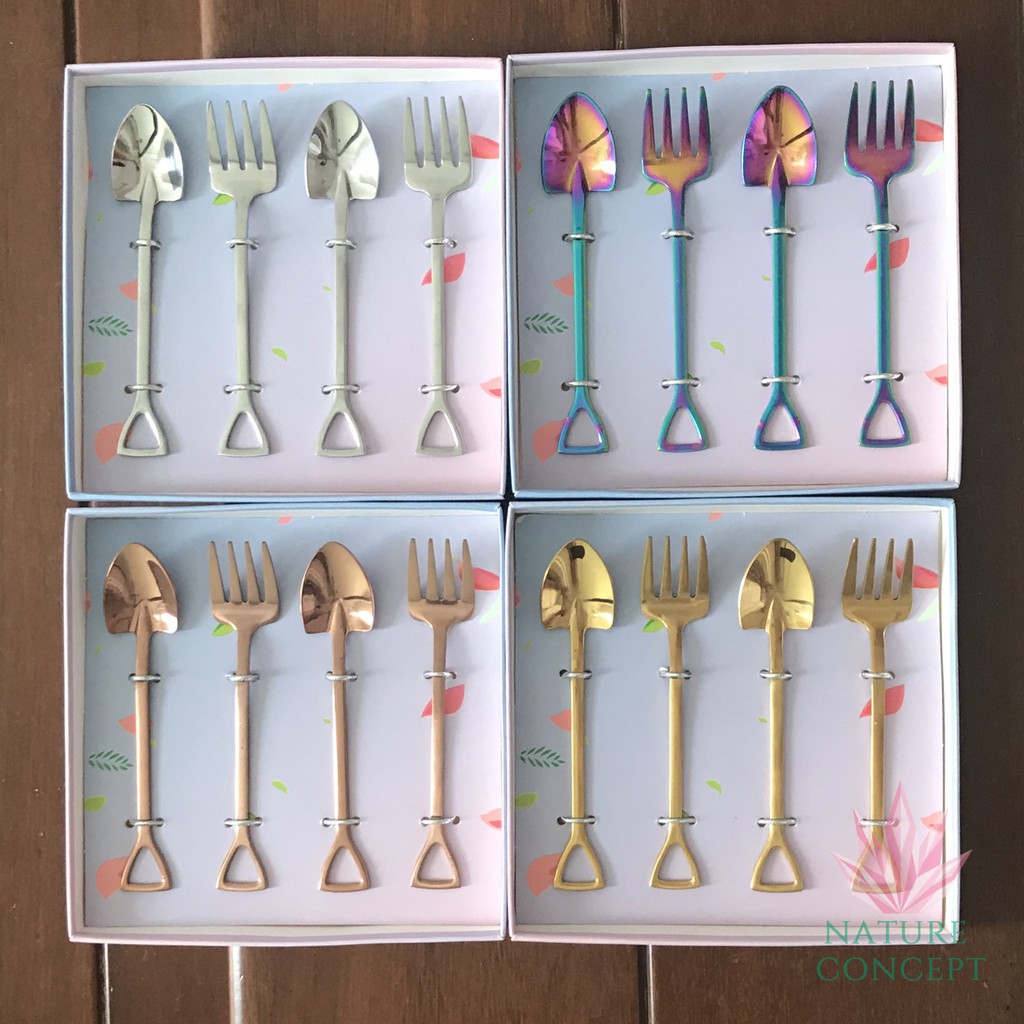 Sendok Garpu Sekop Unik High Quality Gift Spoon Fork per Kotak (2 SET)