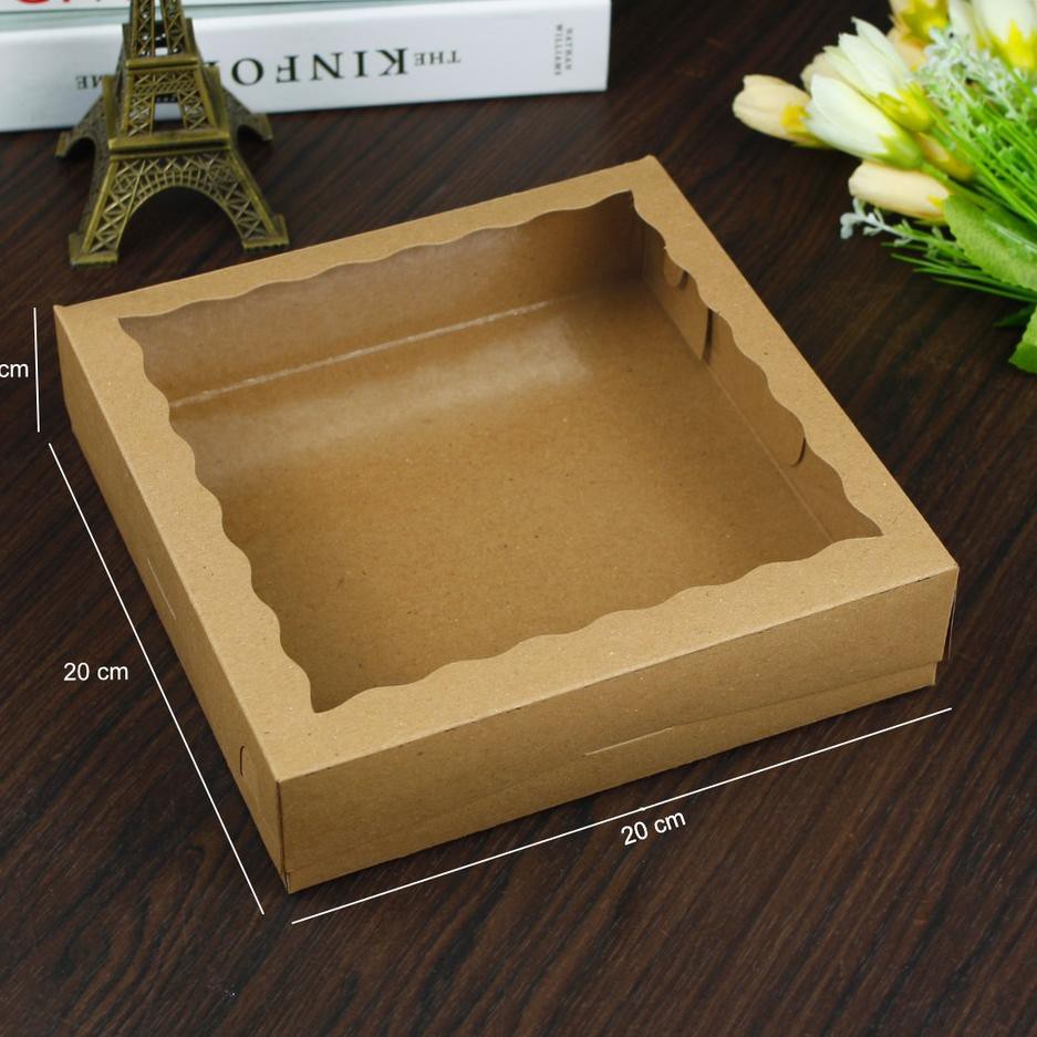 

（DIKIRIM DARI JAKARTA） Dus brownies/kue Kraft 350 Laminasi Uk. 20x20x5 cm KELIPATAN 20 pcs (1KG)