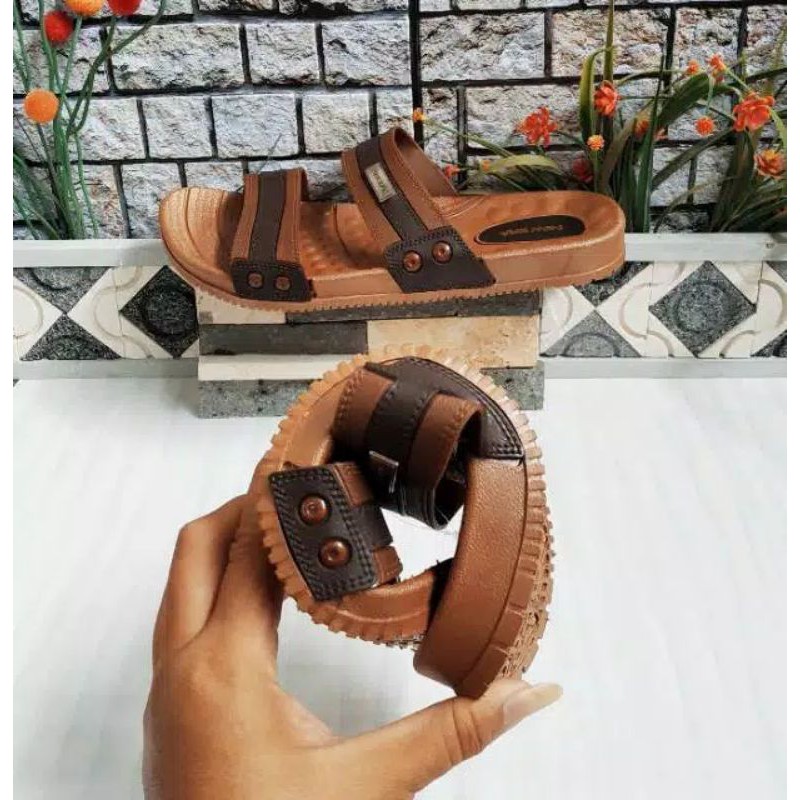 Sandal selop strip dua new era pria 8014 karet