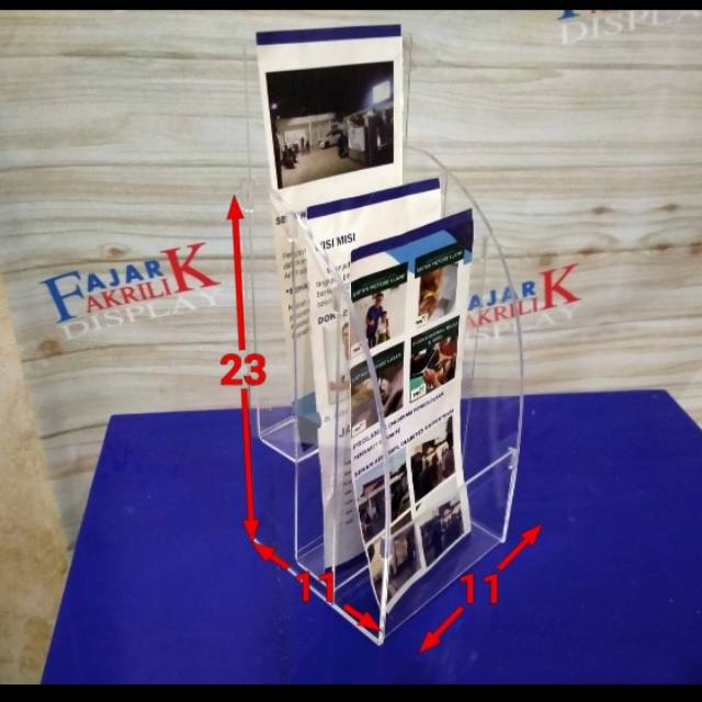 

Tempat brosur A6 tigasusun