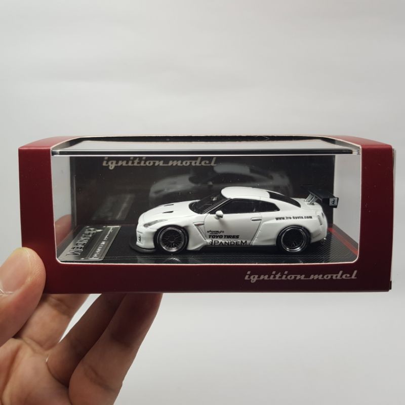 Ignition Model Pandem Nissan R35 GT-R White