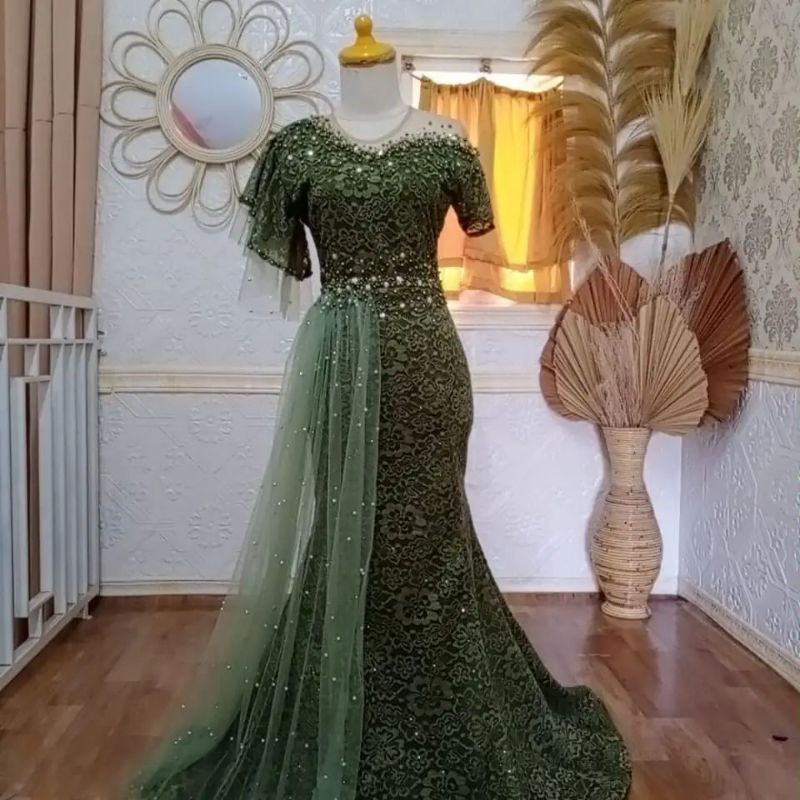 Dress singer pesta duyung / Gaun penyanyi