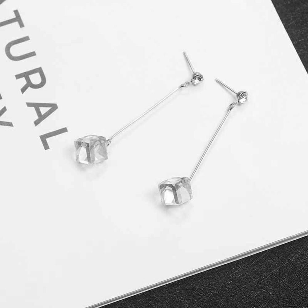 Timekey Anting Tusuk Gantung Panjang Desain Kubus Kristal Transparan Simple Untuk Wanita A6K5