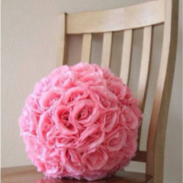 charismaindahlestari