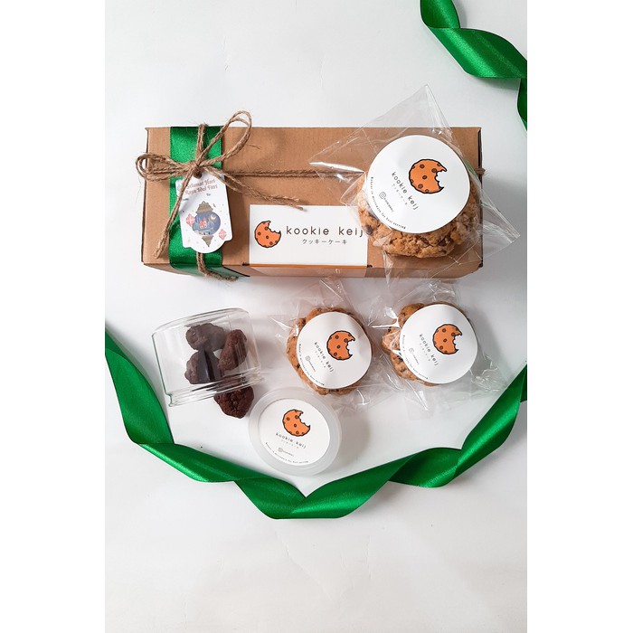 

Hampers Parcel Kue Kering Cookies Lebaran Idul Fitri Kookie Keij