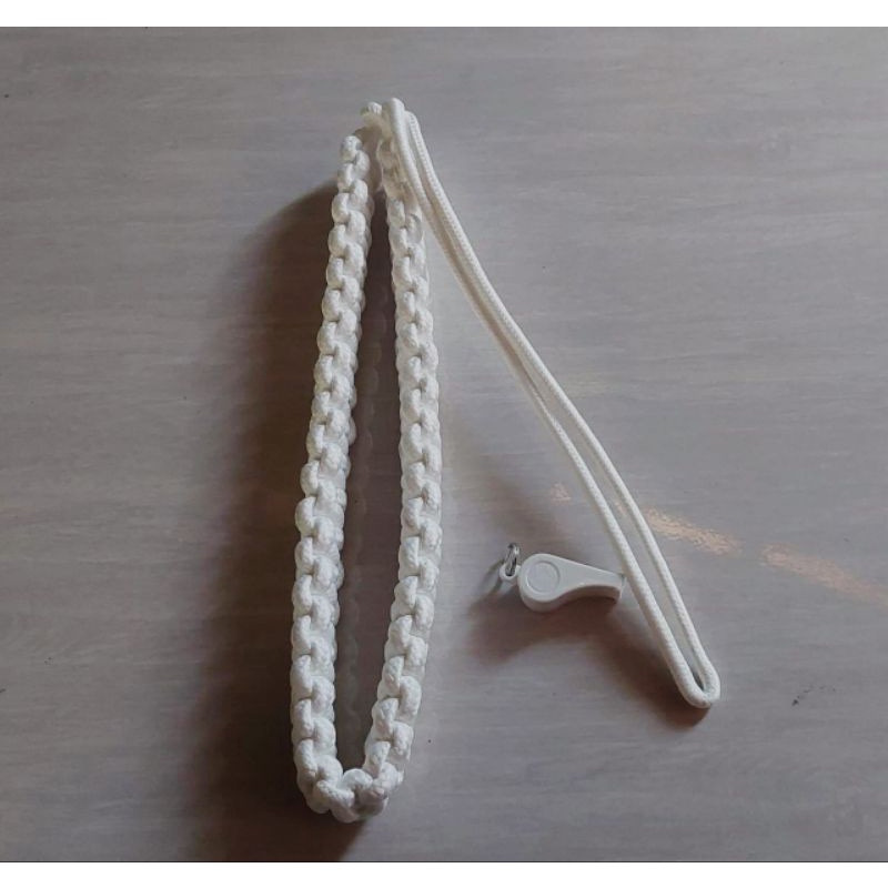 TALIKU BESAR PUTIH + PELUIT PROVOST