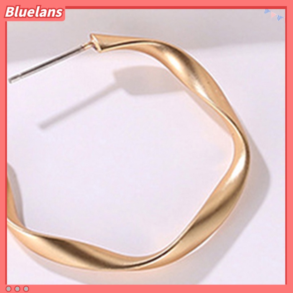 Anting Bentuk Lingkaran Geometris Bahan Alloy Matte Untuk Pesta