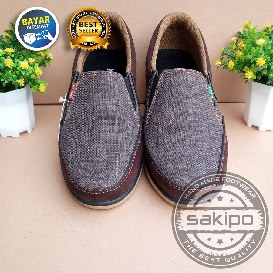 PROMO KEMERDEKAAN !! SEPATU PRIA DEWASA KASUAL SLIP ON WARNA COKLAT MURAH BERKUWALITAS SOL KARET TRENDI NYAMAN DIPAKAI / SEPATU SANTAI PRIA DEWASA / SEPATU KERJA LAPANGAN / SEPATU KERJA KANTORAN SOL KARET KESET DI LANTAI / SAKIPO