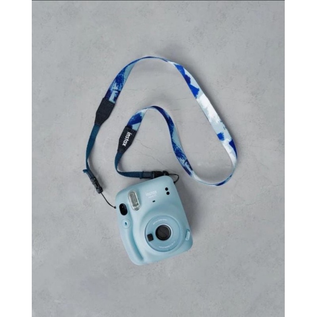 Fujifilm Instax Mini 11 Strap Package-1