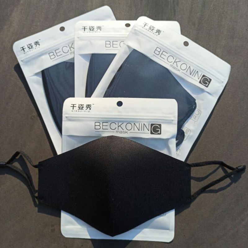 Masker Mulut Sponge Beckoning Hitam Model Clasic High' Quality