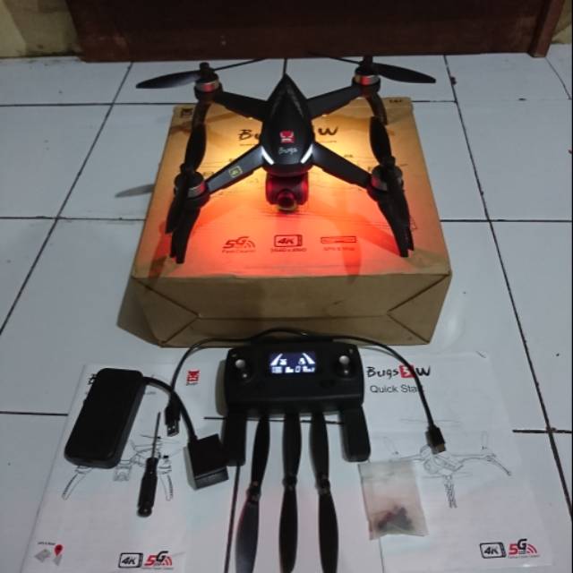 DRONE MJX BUGS 5W 4K