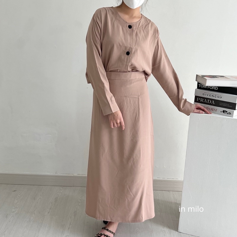 PORONAKA - MIKO Set (Longsleeve Top + Maxi A-Line Skirt)