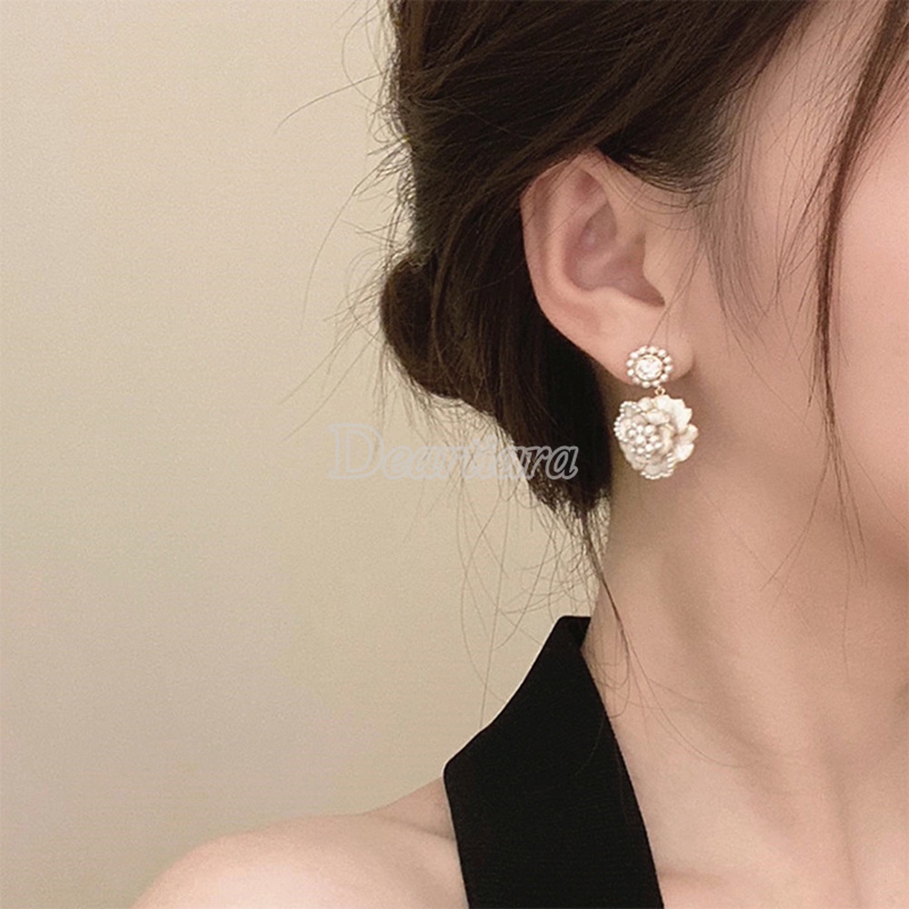 Pearl Camellia Earrings Temperament Earrings Silver Needle Stud Earrings Women