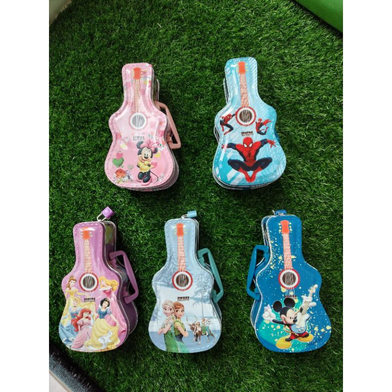 Celengan Gembok Kaleng Gitar Karakter /Coin Bank Gitar Besar Tenteng Karakter