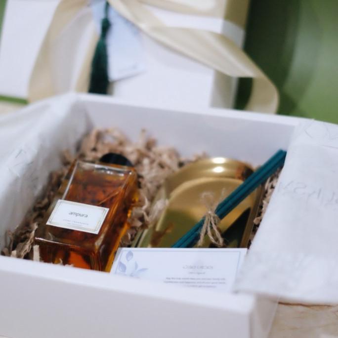 

Hampers Lebaran by The Suksma - Becik Hampers / Paket Lebaran
