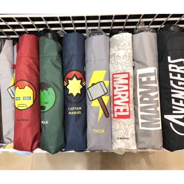 PAYUNG LIPAT MINISO X MARVEL