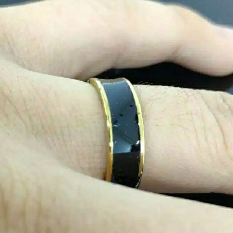 Cincin Titanium Dasar Emas Import Premium 999