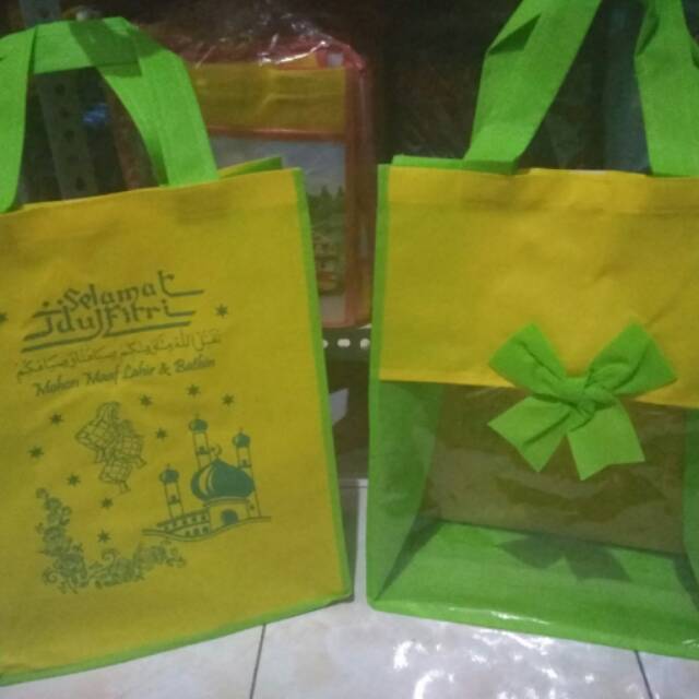 

Tas souvenir parcel lebaran