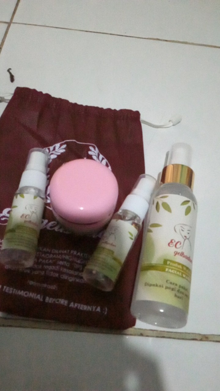 Facial Wash (produk Wajah)