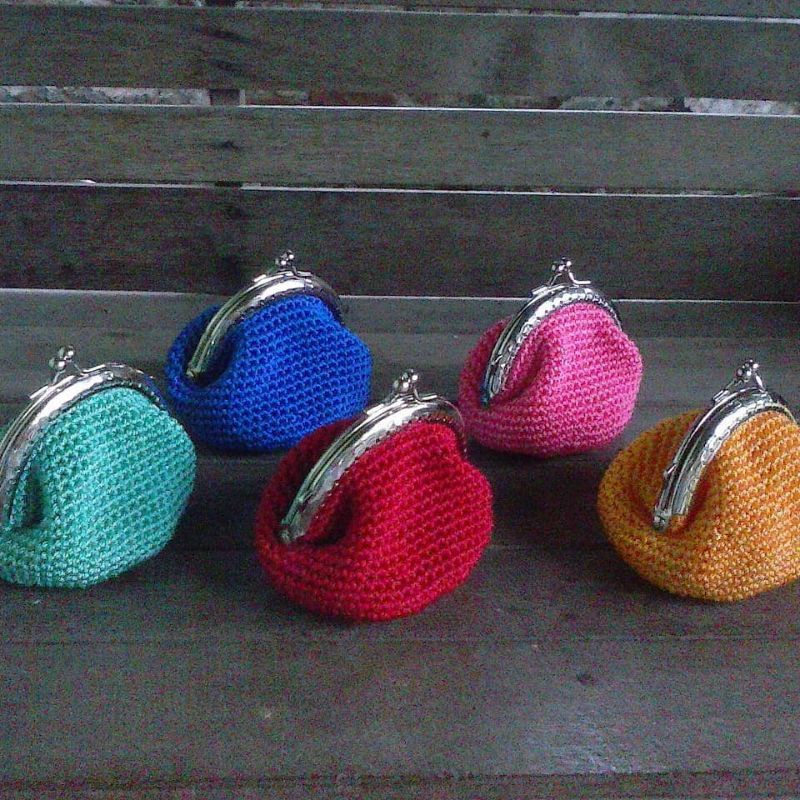 Dompet Koin Behel Rajut