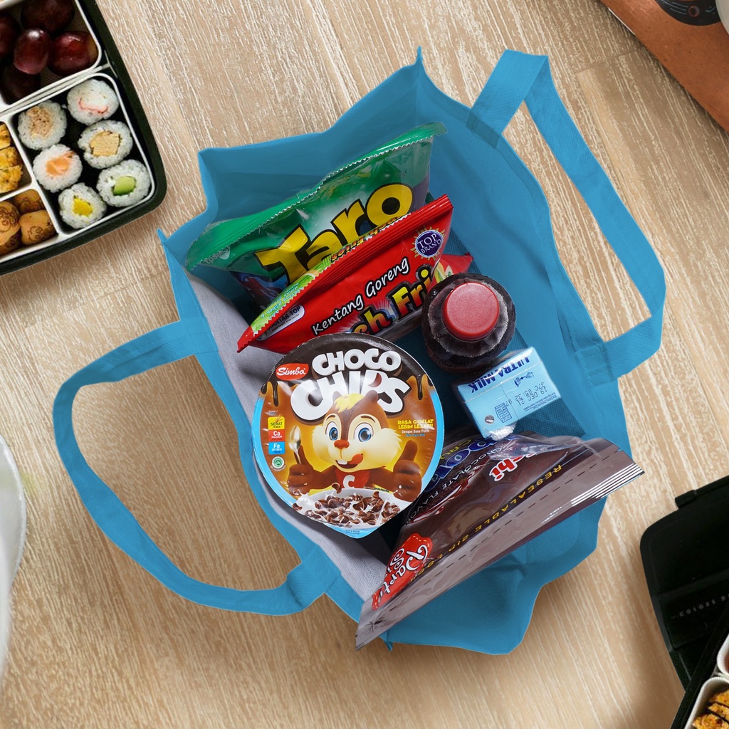 Goodie bag ulang tahun anak Tas Ultah karakter BABY SHARK kain souvernir muat BENTO bisa beli satuan