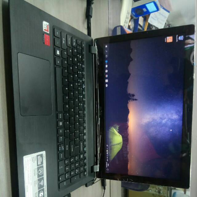 Acer aspire 3 AMD A4 VGA