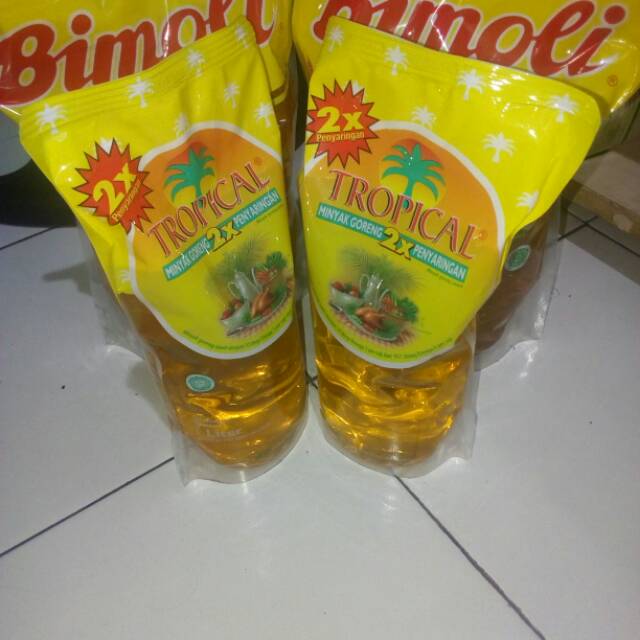 

Ready minyak goreng Bimoli 2lt dan Tropikal 1l