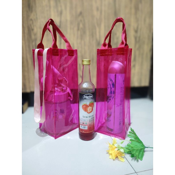 tas botol mika warna pink merah hitam putih 2 liter tali webbing tempat botol viral gemoy