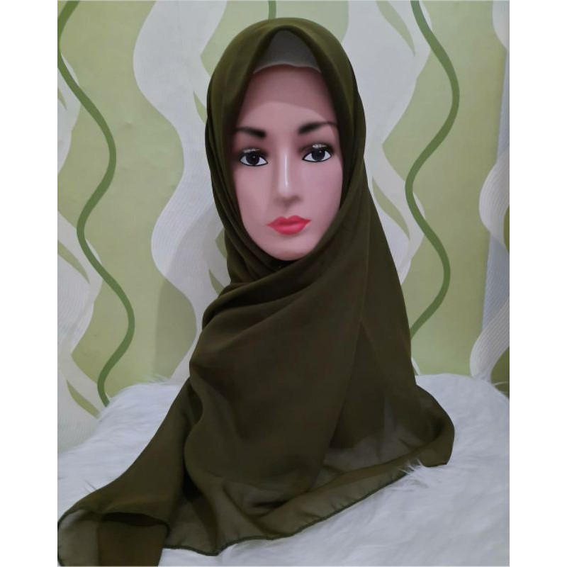 Hijab Bella Square Hijau Army
