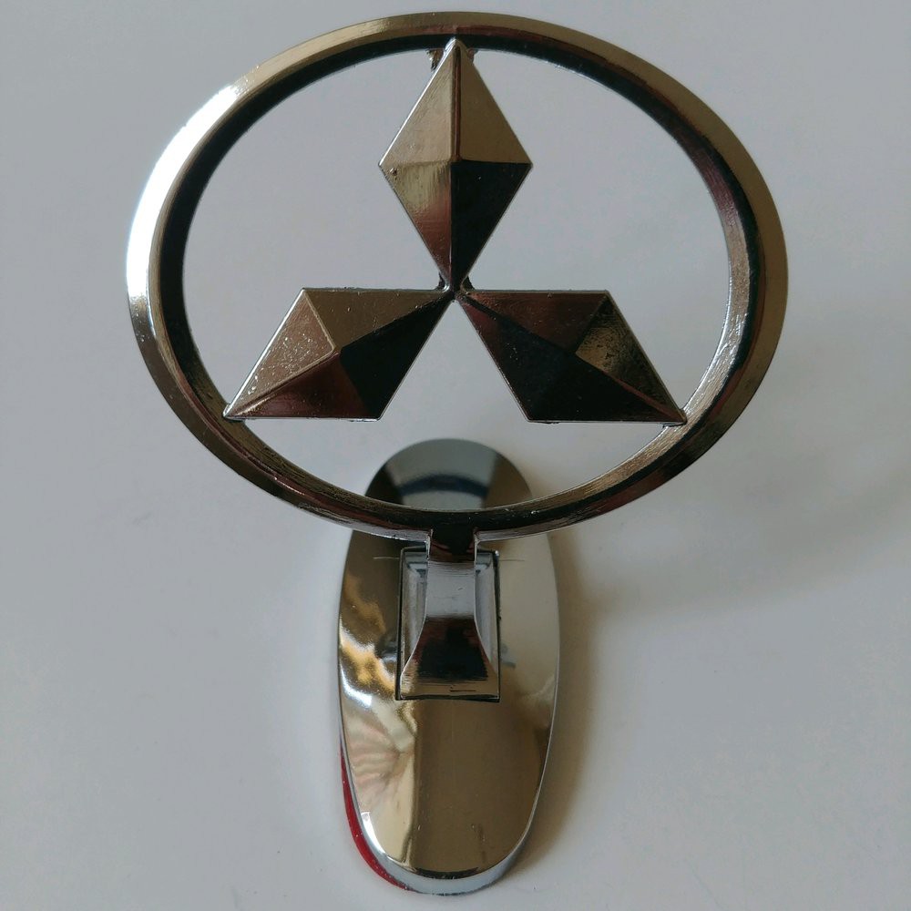 EMBLEM logo kap mesin mitsubishi lambang kap mesin mitsubishi depan kap mesin mitsubishi