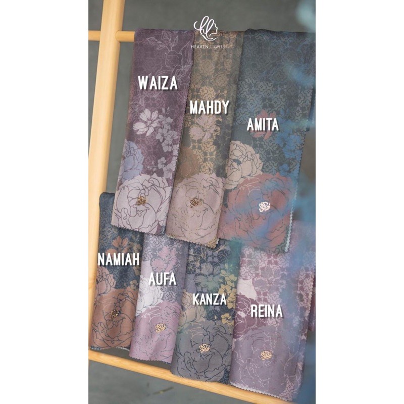 Dayana Scarf by Heavenlights HL