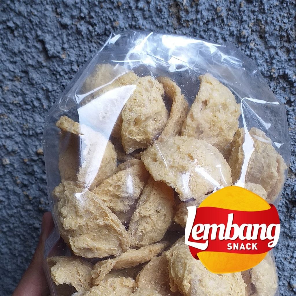 

Keripik Tahu Asin 1/4 Kg