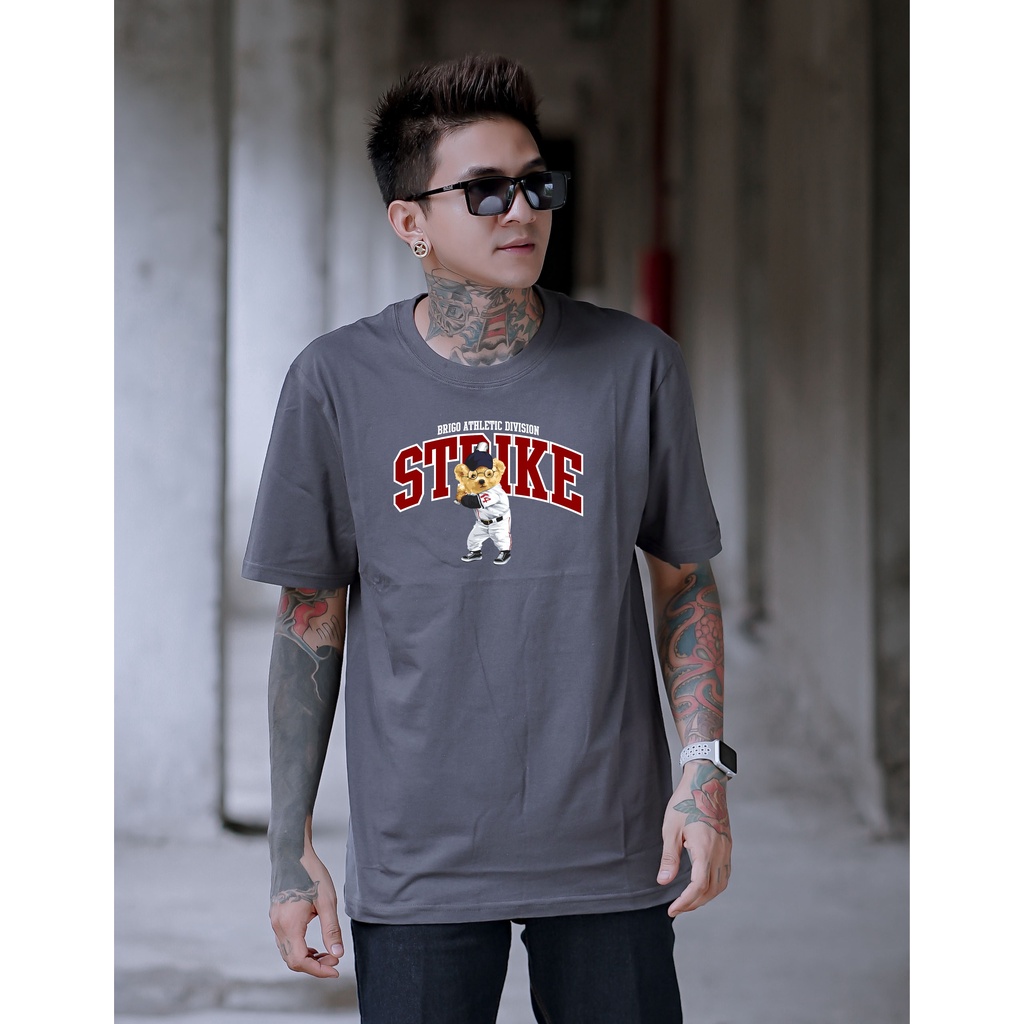 BRIGO Kaos Lengan Pendek Bear STRIKE II Kaos Distro BRIGO Beruang STRIKE  II Kaos Katun Combed M-XL ( Pria &amp; Wanita )