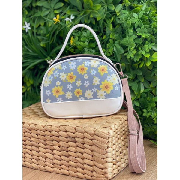 SLING BAG WANITA SLING BAG LALISA BRAN TAS UNA SLING BAG WANITA IMUT HARGA MURAH