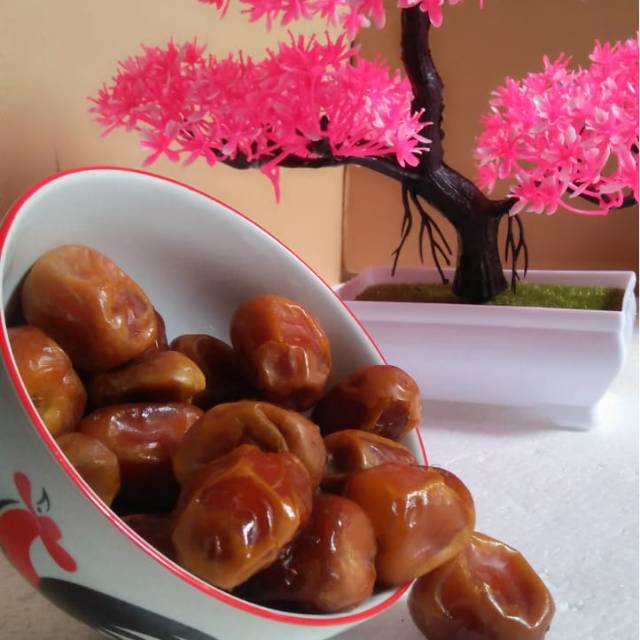 

Kurma sukkari 1kg