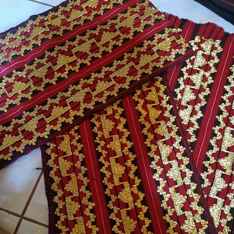 Bisban / Selendang Tapis Lampung Motif Abung Murah-Tajuk 3 baris
