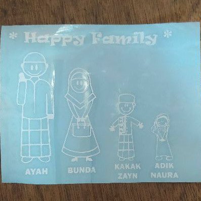 Custom Stiker Cutting Mobil Happy Family Bahan Oracal 651 Germany (Rp. 5.500) TERMURAH DAN TERLARIS