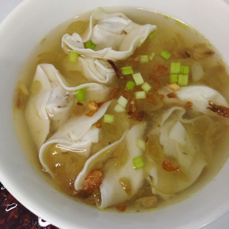

pangsit kuah