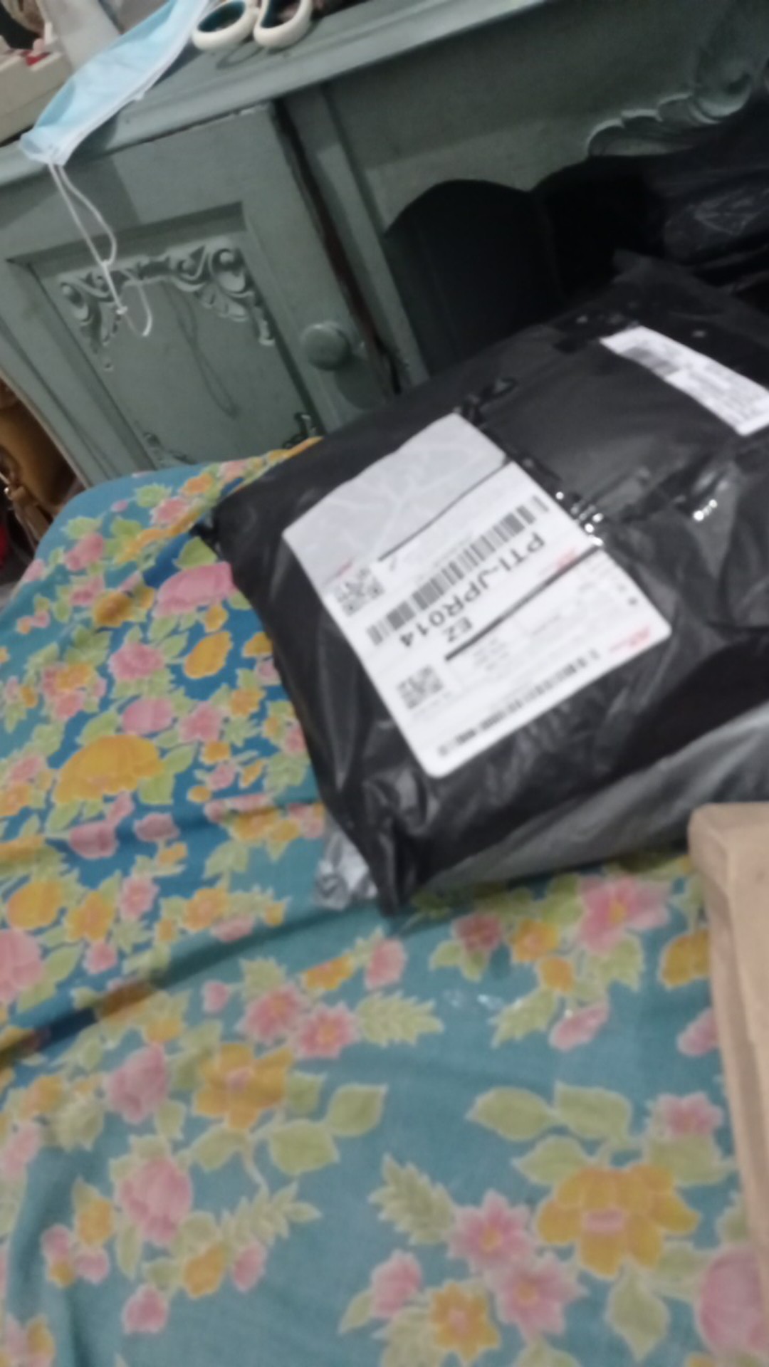 Batik Couple Keluarga - Sania Ruffle Ori Ndoro Jowi Dnt Sogan Motif Ayam Kate