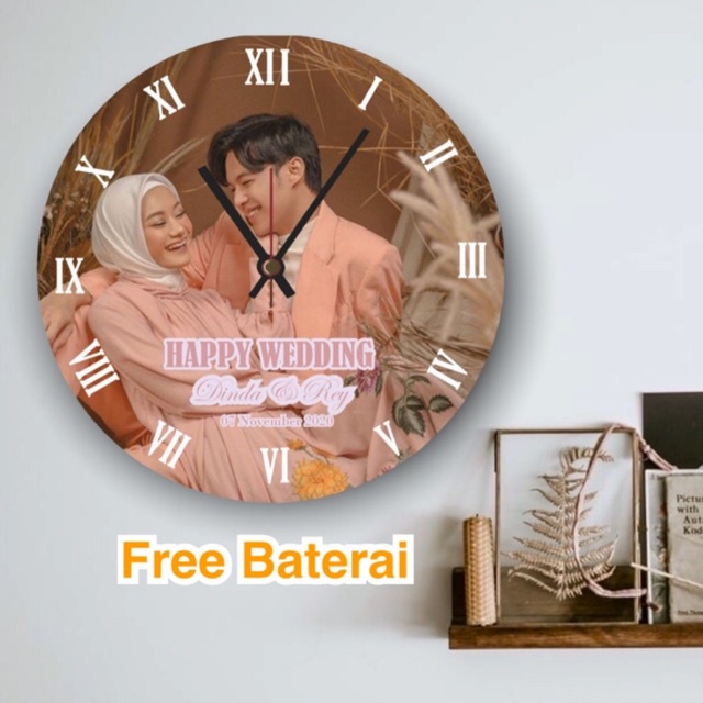 JAM DINDING KAYU CUSTOM FOTO HADIAH PERNIKAHAN UNIK