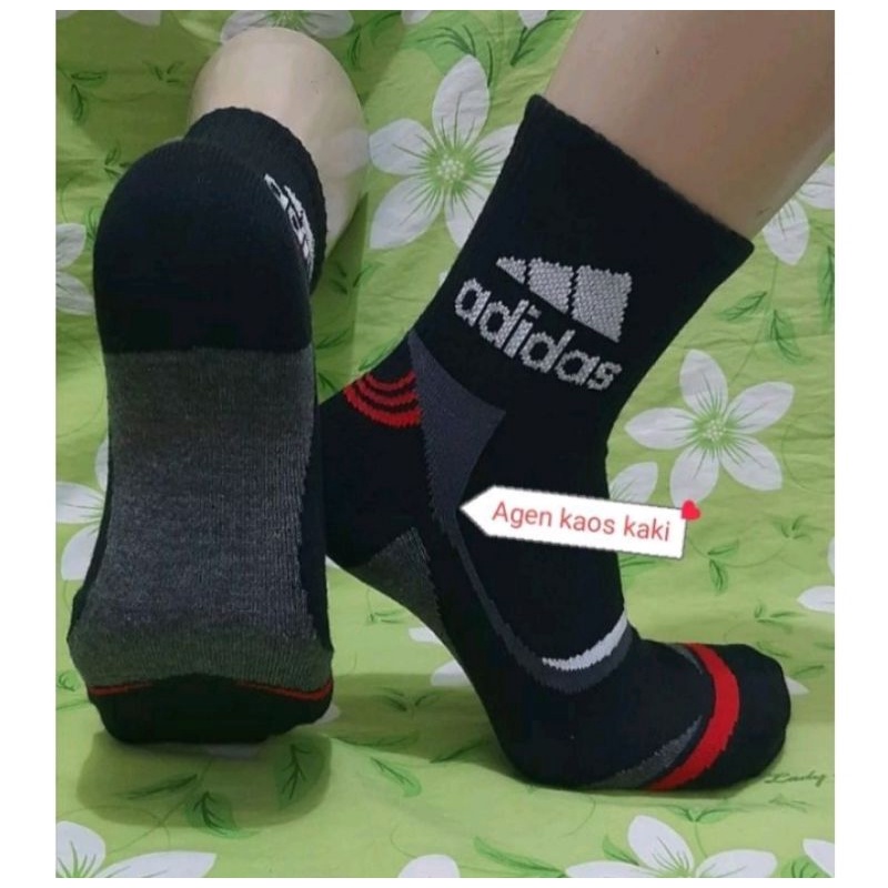 kaos kaki sport Adidas pria dan wanita dewasa / gambar real pick peking rapih / bahan tebal adem lembut dan sangat nyaman dipakai anti bauh dan bakteri