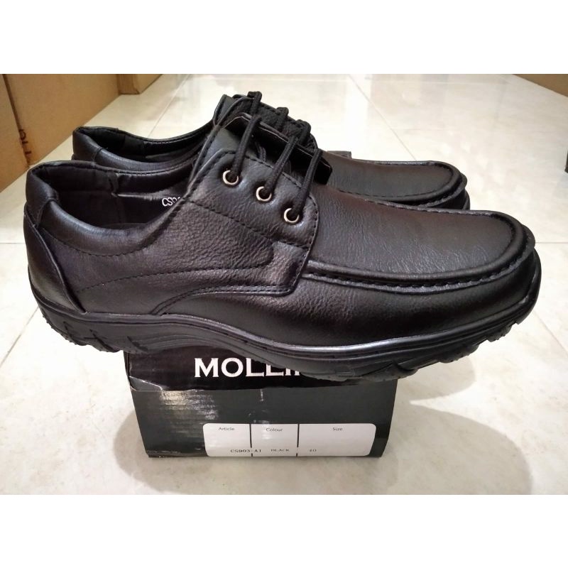 Sepatu MOLLINIC size 38