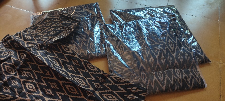 Maura Couple - Sania Ruffle Batik Couple Ori Ndoro Jowi Dnt Garansi Termurah Shopee Kebaya Wisuda